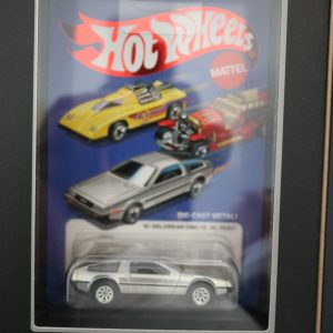 Hotwheels X Delorean | Dmc-12 & Alpha5 Collector Set (USA import) 1:64