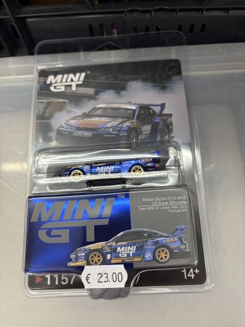 MiniGT, Nissan Silvia (S15) LB-super Silhouette - Afbeelding 2